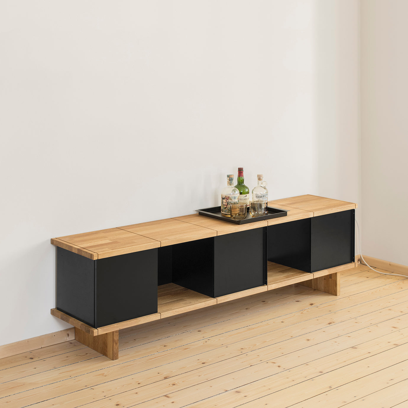 YU SIDEBOARD 5 series / oak oiled
