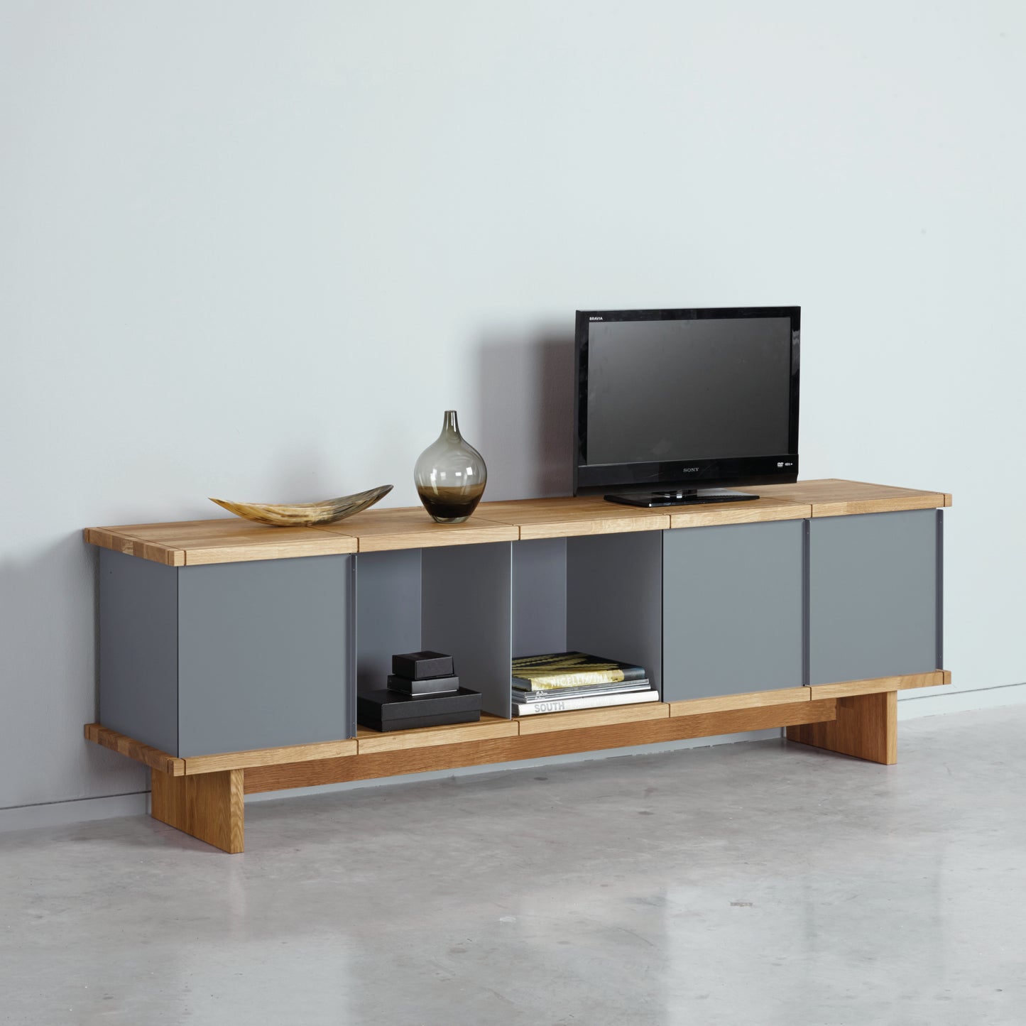 YU SIDEBOARD 5 series / oak oiled