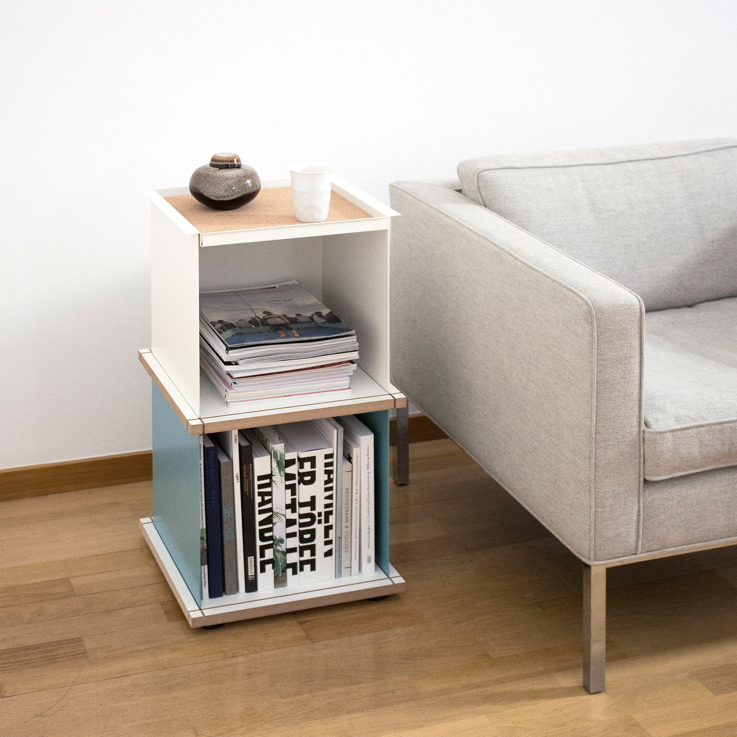 YU TRAY SHELF 1x2